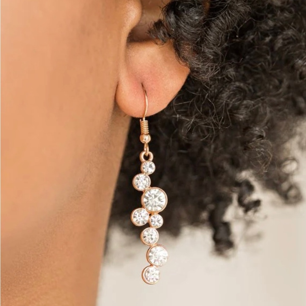 Gold dangle earring